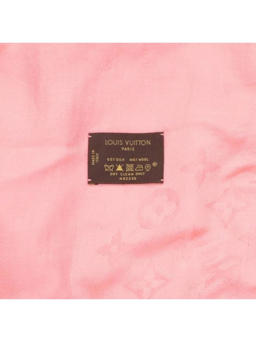 Louis Vuitton Monogram Large Scarf - Picture 3 of 3